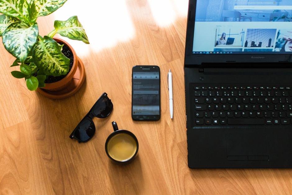 LENOVO K11 330XUP